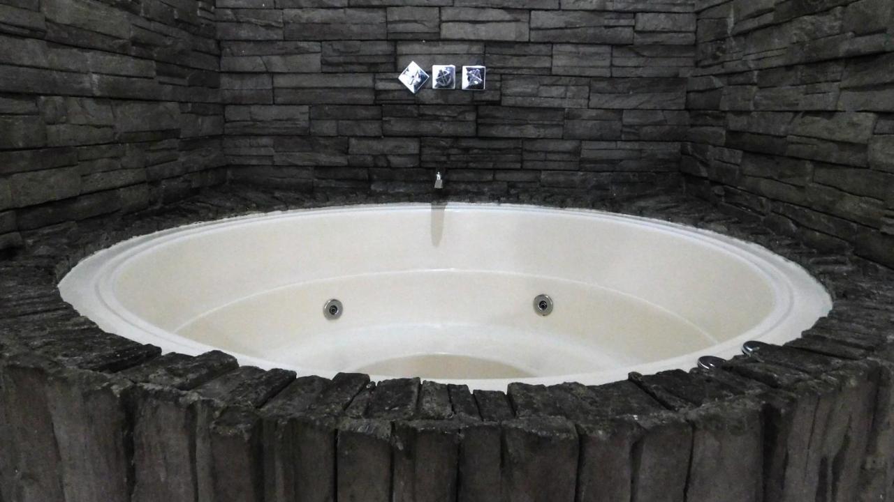 Hotel Kong Medellín Dış mekan fotoğraf